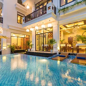 Hotel Discovery